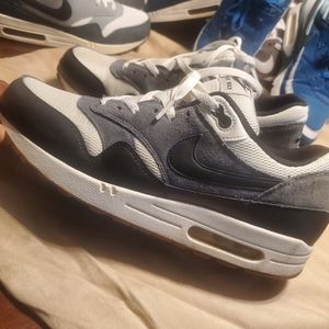 Nike AirMax 90 Blk White Gray sz12  8/10